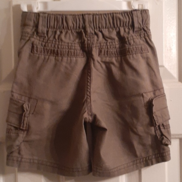 Old Navy size 2 shorts - Picture 5 of 5